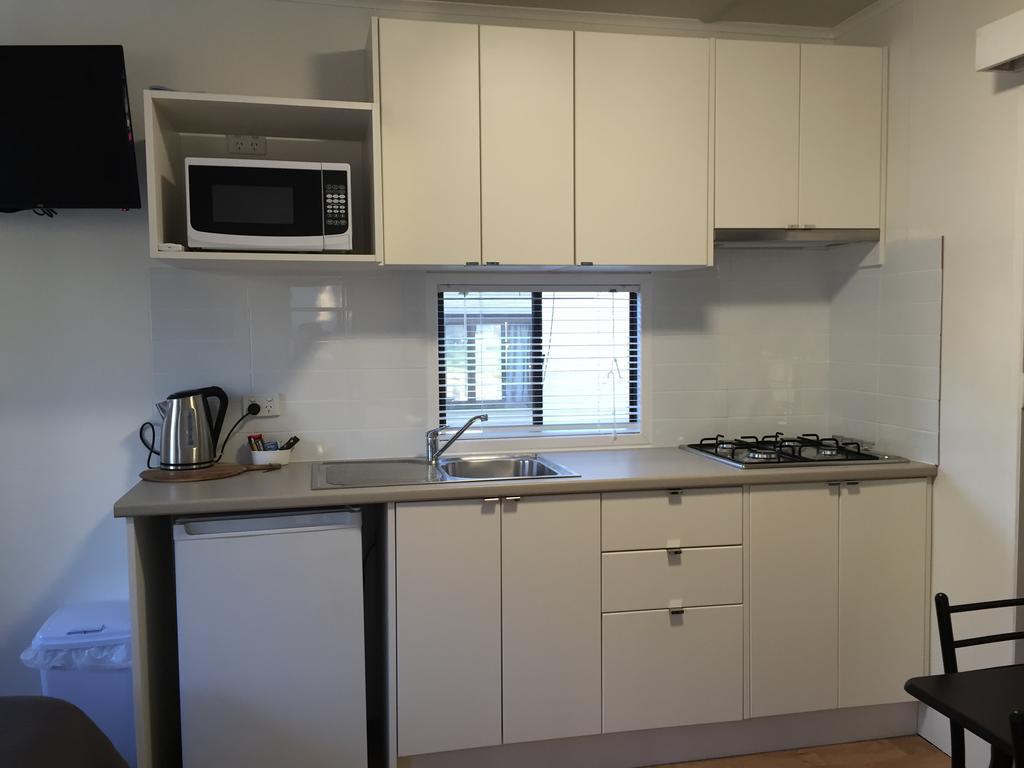 Colac Colac Caravan Park Corryong Luaran gambar