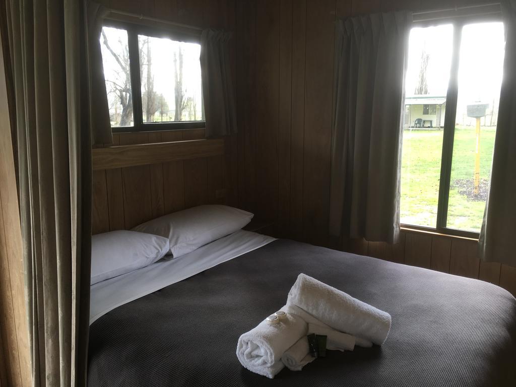 Colac Colac Caravan Park Corryong Luaran gambar